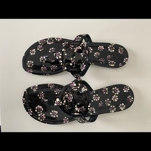 Tory Burch Miller Sandal 7.5 Black and Floral Print Patent